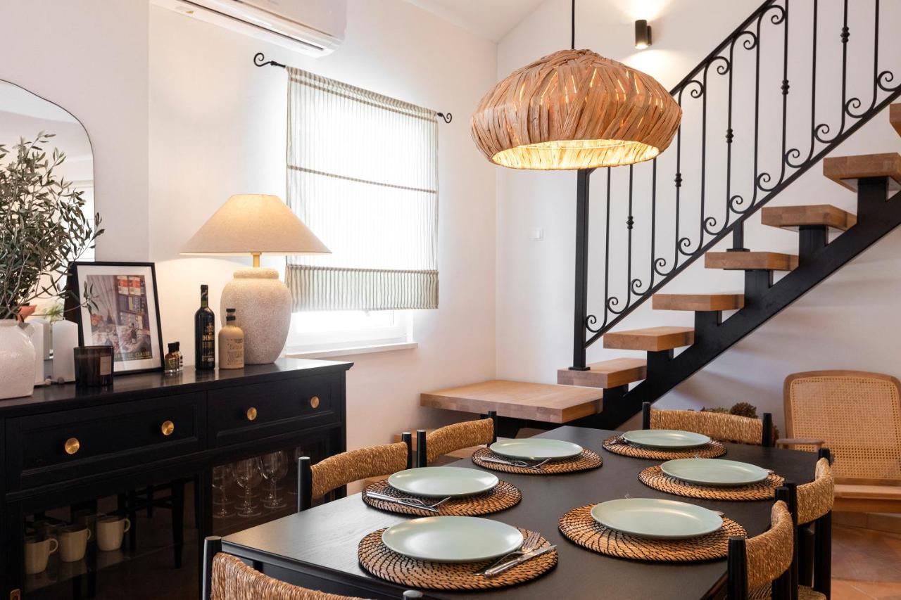 Apartman Luri Sutivan Exteriör bild